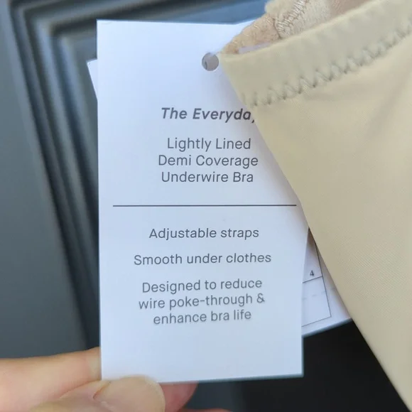 Auden Nude Bra - Picture 6 of 10